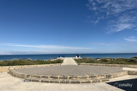 16 Parmelia Way, Madora Bay, WA 6210