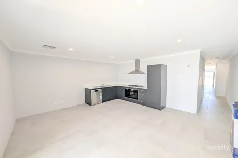 Property photo of 4 Cetus Loop Bennett Springs WA 6063