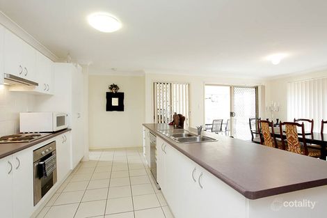 Property photo of 8 Eloise Place Sumner QLD 4074