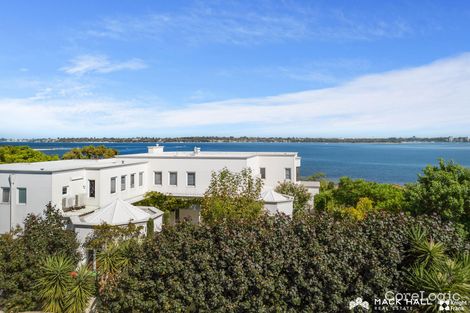 Property photo of 42 Duncraig Road Applecross WA 6153