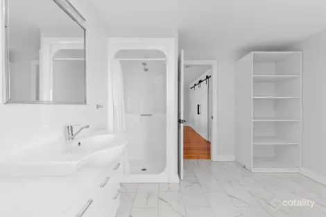 Property photo of 518 Fivebough Road Leeton NSW 2705