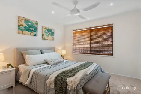 Property photo of 21 Lillywood Molendinar QLD 4214