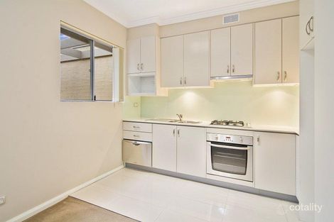 Property photo of 16/32-40 Sailors Bay Road Northbridge NSW 2063