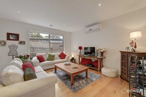 Property photo of 2/19 Argyle Street Donvale VIC 3111