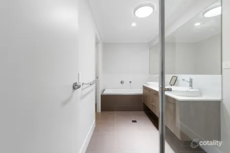 Property photo of 34 Yatala Street Pimpama QLD 4209