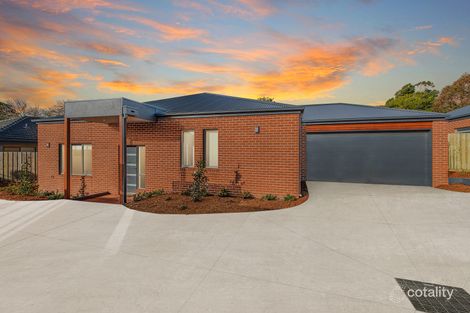 Property photo of 2 Solander Close Kilsyth VIC 3137