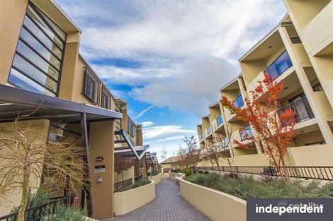 Property photo of 17/1 Gungahlin Place Gungahlin ACT 2912