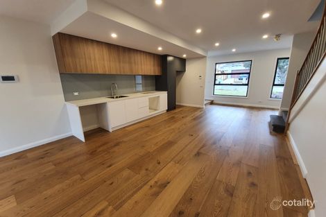 Property photo of 1A/39 Hillview Avenue Mount Waverley VIC 3149