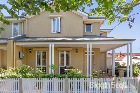 Property photo of 33 Waterford Avenue Maribyrnong VIC 3032