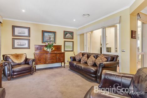 Property photo of 33 Waterford Avenue Maribyrnong VIC 3032