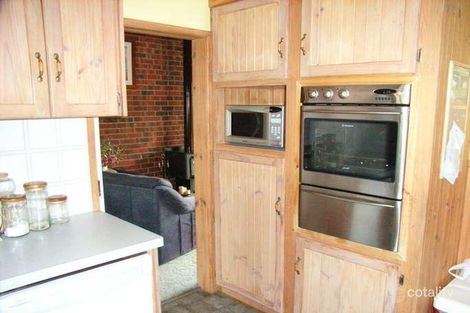 Property photo of 46 Williams Road Rosedale VIC 3847