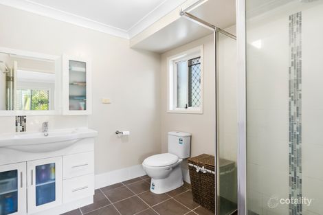 Property photo of 20 Crozier Crescent Meadowbrook QLD 4131