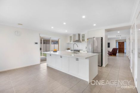 Property photo of 1 Seagull Place Sunbury VIC 3429