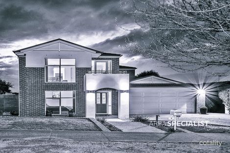 Property photo of 3 Club House Crescent Cranbourne East VIC 3977
