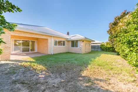 Property photo of 17 Anhinga Trail Dudley Park WA 6210