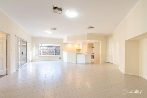 Property photo of 17 Anhinga Trail Dudley Park WA 6210