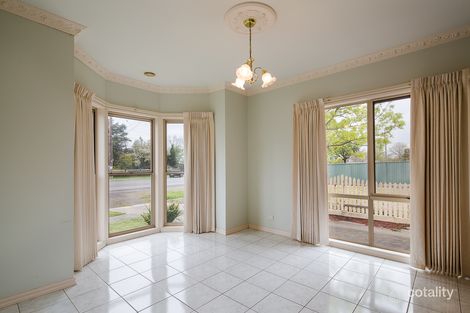 Property photo of 1/1305 Gregory Street Lake Wendouree VIC 3350