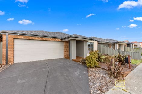 Property photo of 15 Boonwurrung Street Cranbourne East VIC 3977