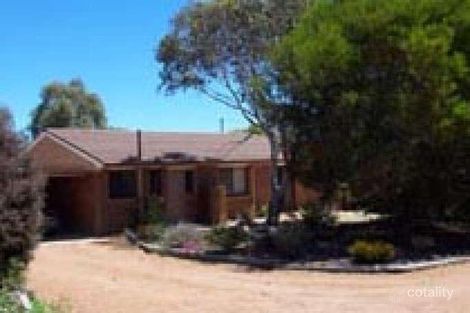 37 May Maxwell Cres, Gilmore, ACT 2905