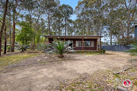 40 Annetts Pde, Mossy Point, NSW 2537