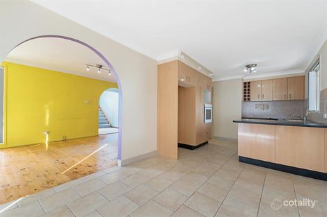 Property photo of 10 Winburndale Road Wakeley NSW 2176