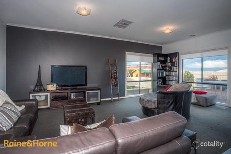 Property photo of 13 Sauvignon Court Sunbury VIC 3429