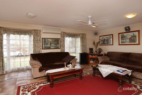 Property photo of 10 Wildflower Crescent Hoppers Crossing VIC 3029