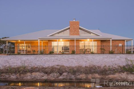 Property photo of 32 Pinehurst Crescent Dunsborough WA 6281