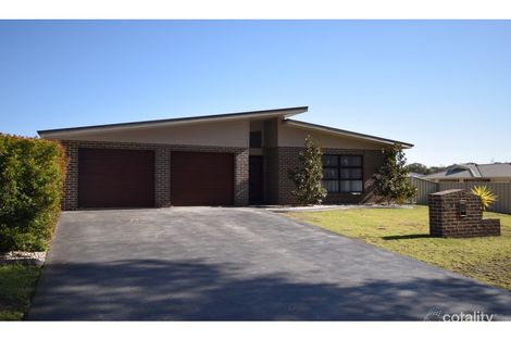 Property photo of 56 Rannoch Drive West Nowra NSW 2541