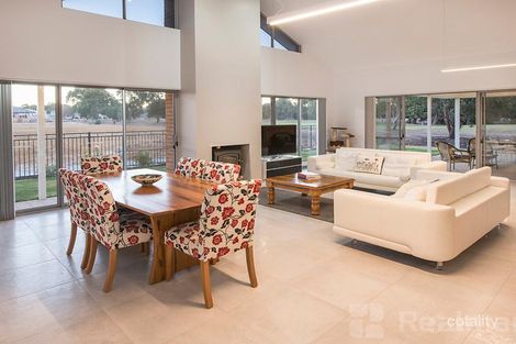 Property photo of 32 Pinehurst Crescent Dunsborough WA 6281