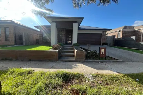 33 Wanneroo Cct, Harkness, VIC 3337