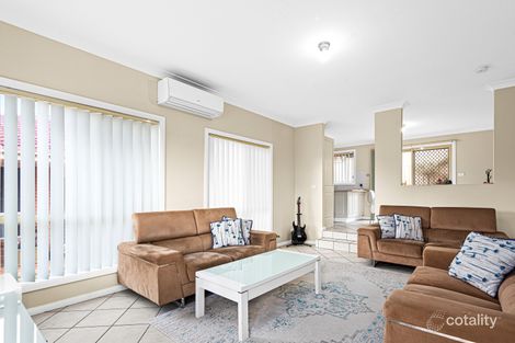 Property photo of 2/13 Eucumbene Avenue Flinders NSW 2529