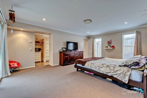 Property photo of 72 Admiral Crescent Springfield Lakes QLD 4300