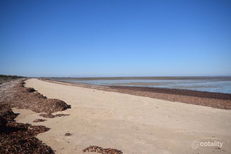 2 George St, Webb Beach, SA 5501