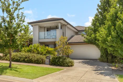 Property photo of 16 Rosenthal Boulevard Sunbury VIC 3429