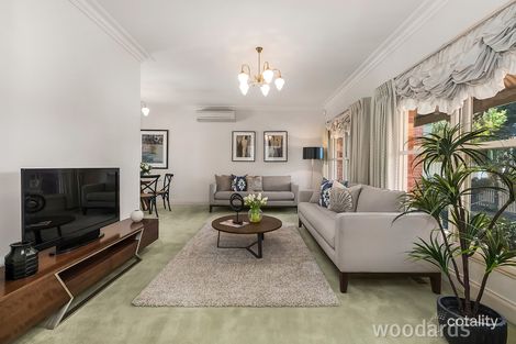 Property photo of 4 Mile End Road Carnegie VIC 3163