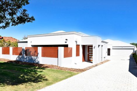 Property photo of 21A Chichester Way Nollamara WA 6061