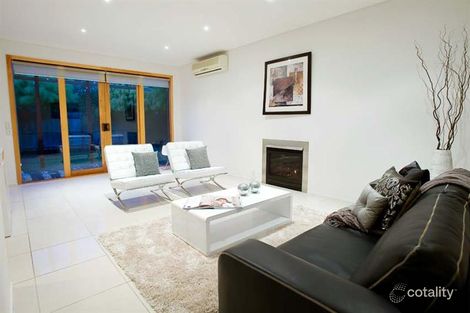 Property photo of 8 Eliza Close Williamstown North VIC 3016
