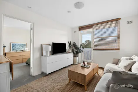 1/16 La Perouse St, Fairlight, NSW 2094