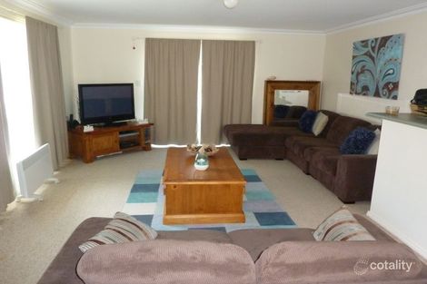 Property photo of 1/64 Old Bar Road Old Bar NSW 2430
