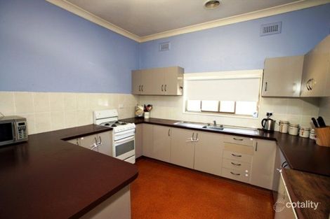 Property photo of 5 Halloran Street Turvey Park NSW 2650