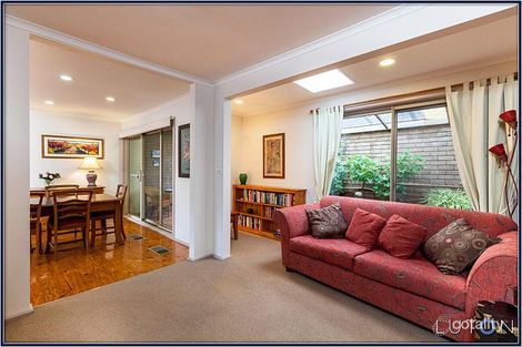 Property photo of 7 Oldham Court Phillip ACT 2606