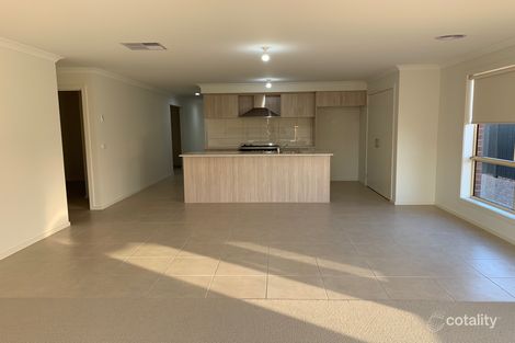 Property photo of 12 Avonbury Drive Werribee VIC 3030