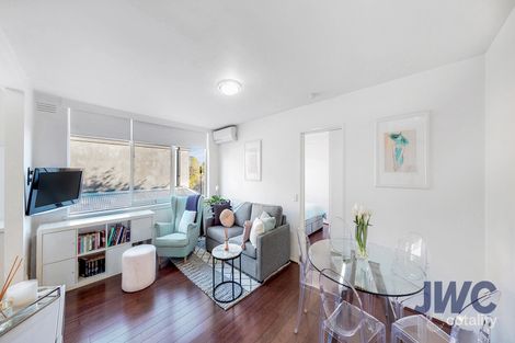 6/4 Normanby St, Windsor, VIC 3181