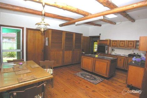 Property photo of 35 Poplars Avenue Bateau Bay NSW 2261