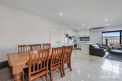 Property photo of 2/16 Huntly Court Meadow Heights VIC 3048