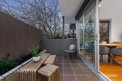 Property photo of 1/386 Dandenong Road Caulfield North VIC 3161