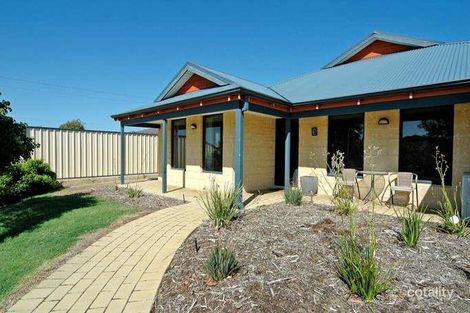 Property photo of 3 Hinckley Parkway Hocking WA 6065