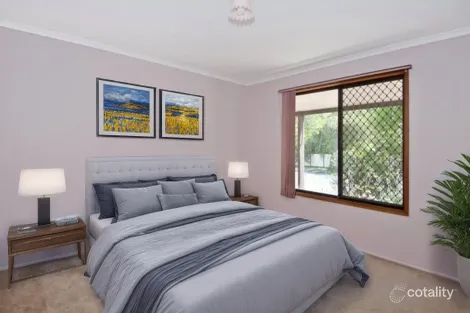 Property photo of 3 Orm Court Marsden QLD 4132