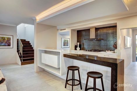 Property photo of 7 Sunridge Close Caversham WA 6055
